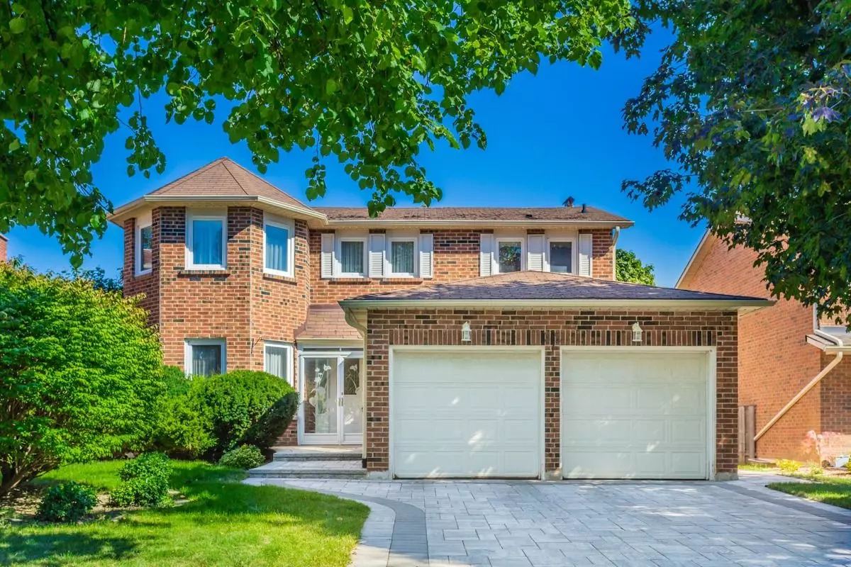 Markham, ON L3P 4M6,32 Hemlock DR