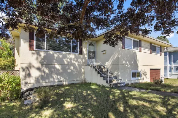 Saanich, BC V8P 3C1,1640 Howroyd Ave