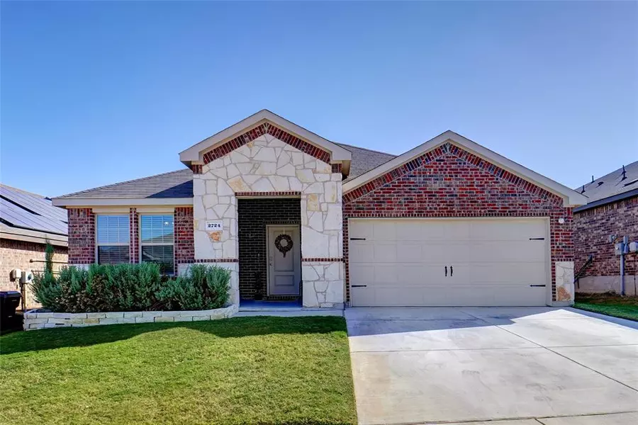 2724 Buckingham Drive, Denton, TX 76209