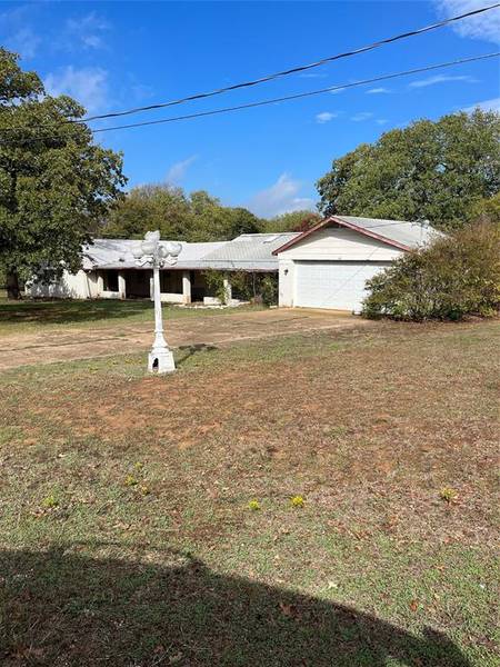 402 Highland Boulevard, Oak Point, TX 75068