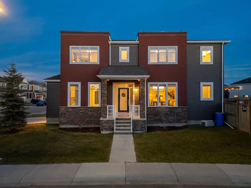 44 Windford PARK Southwest, Airdrie, AB T4B 4E8