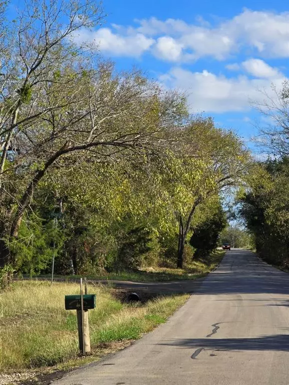 Kaufman, TX 75142,5288 Abner Road