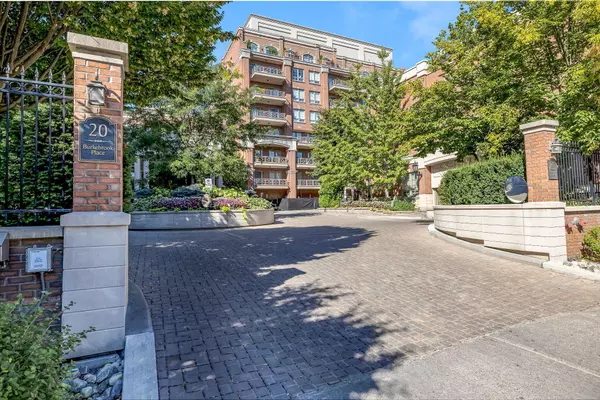 20 Burkebrook PL #426, Toronto C12, ON M4G 0A1