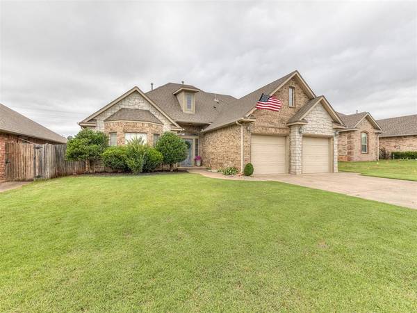 613 Kelsi Drive, Moore, OK 73160