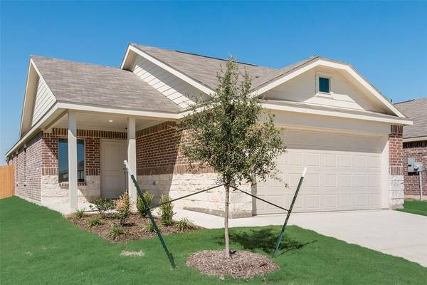 1113 Blazin Bronco Trail, Fort Worth, TX 76052