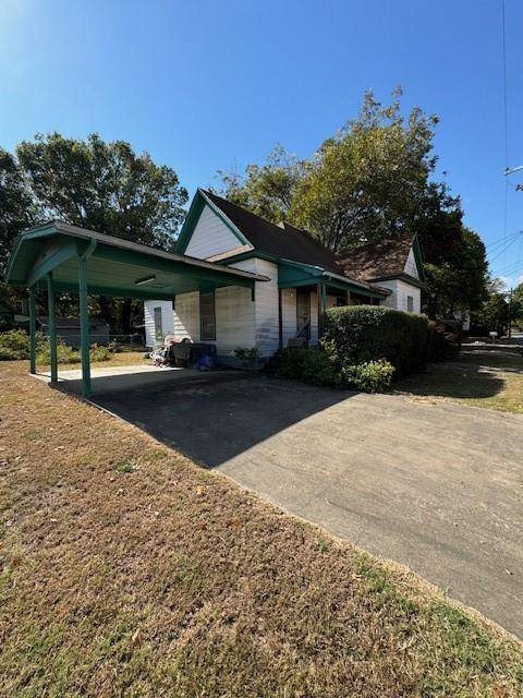 Bonham, TX 75418,309 W 8th Street