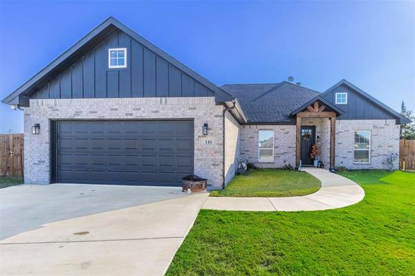 141 Palmer South Court, Palmer, TX 75152