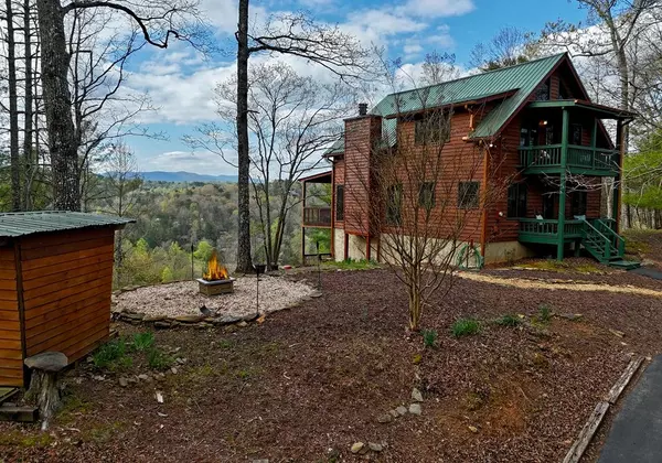 270 Moonshine Mountain Road, Mineral Bluff, GA 30559