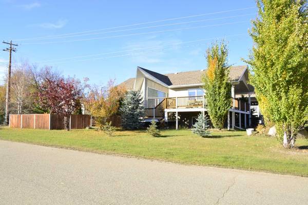 Peace River, AB T8S1P1,10422 90 ST