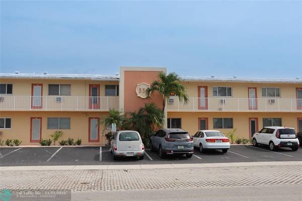 Pompano Beach, FL 33060,331 E Mcnab Rd  #116