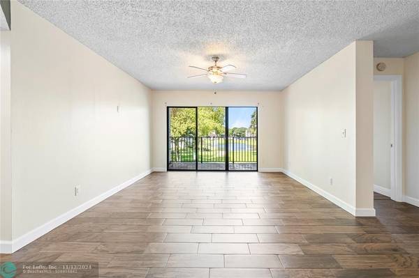 Coral Springs, FL 33071,9088 W Atlantic Blvd  #527