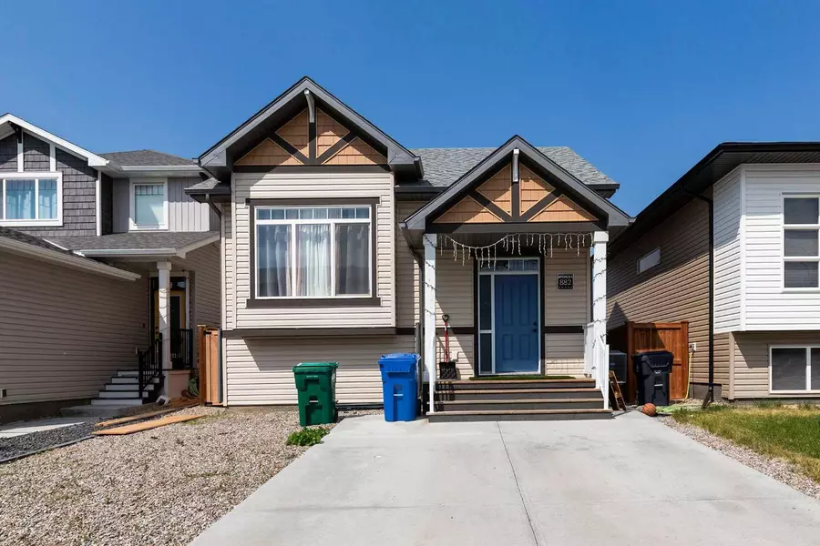 882 Greywolf RUN North, Lethbridge, AB T1H 7G6