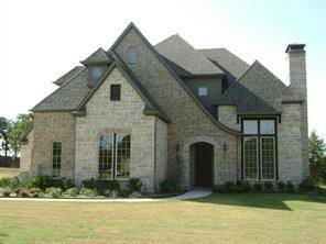 7380 Hinton Drive, Mansfield, TX 76063