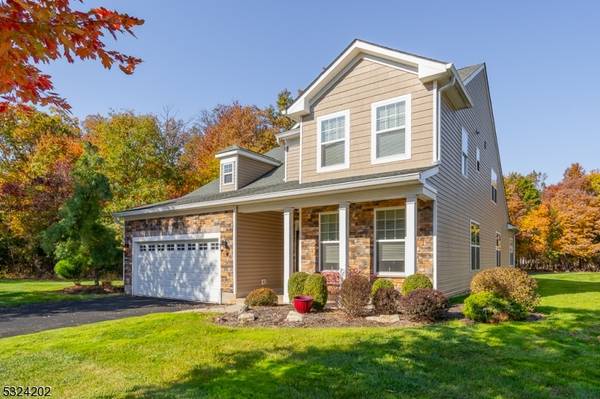 2 Schindler Ct, Franklin Twp., NJ 08873