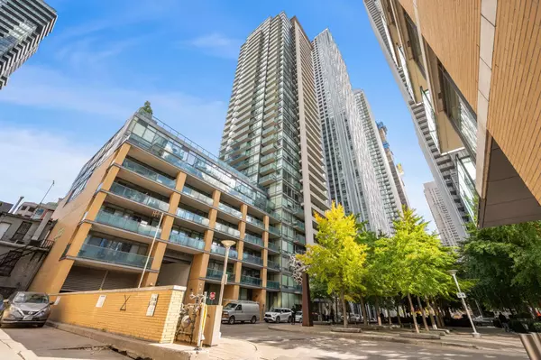 Toronto C02, ON M4W 3Y8,18 Yorkville AVE #1104