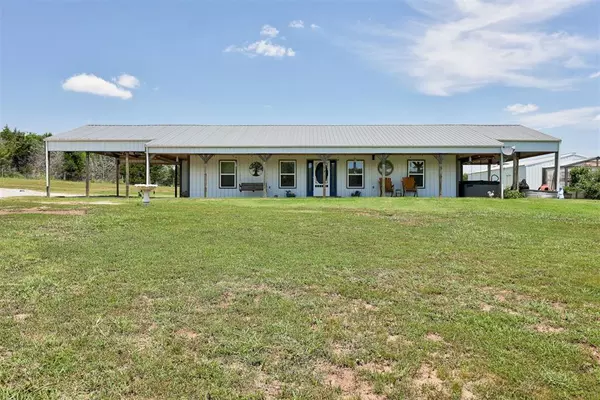 47091 Bob Crouch Drive, Earlsboro, OK 74840