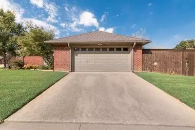 Grapevine, TX 76051,2104 N Aspenwood