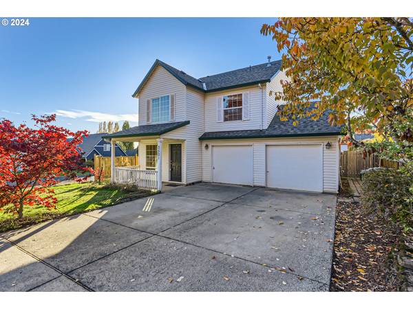 3501 N IVY DR, Newberg, OR 97132