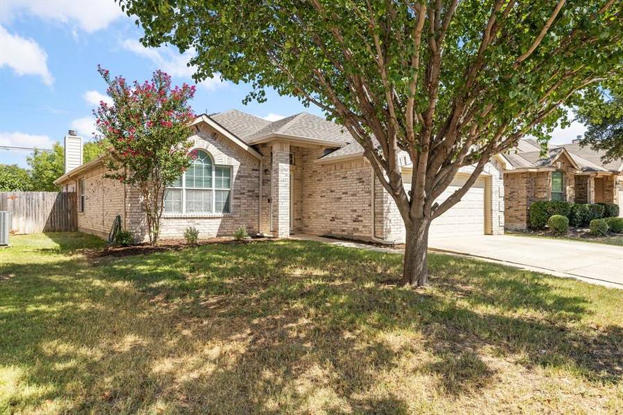 636 Stirrup Bar Drive, Fort Worth, TX 76179