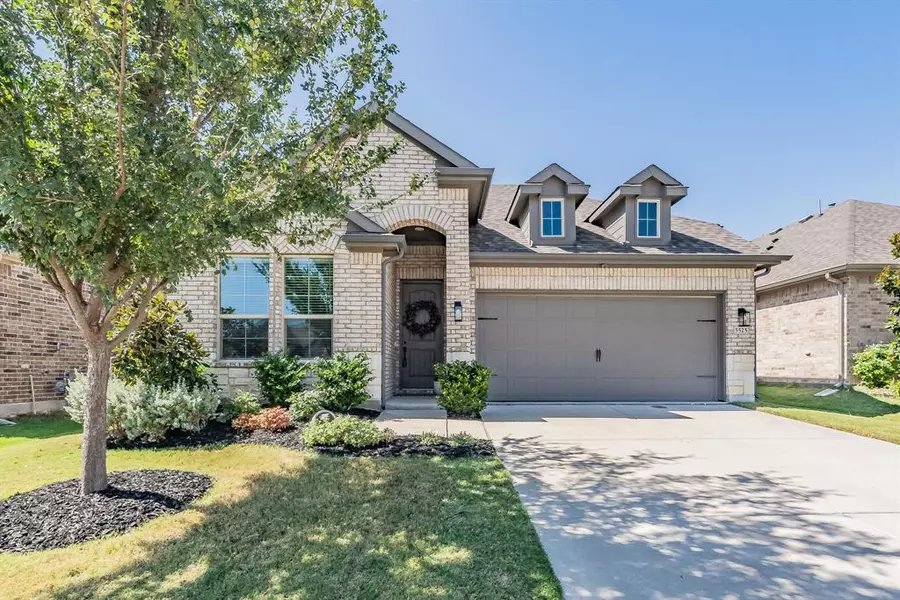 5525 Juniper Drive, Garland, TX 75043