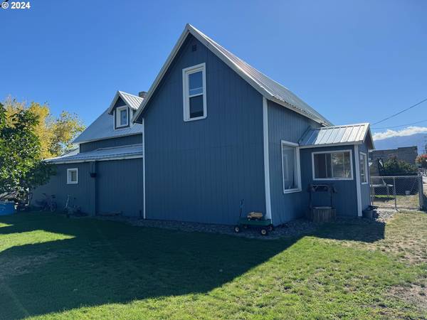 209 N RIVER ST, Enterprise, OR 97828