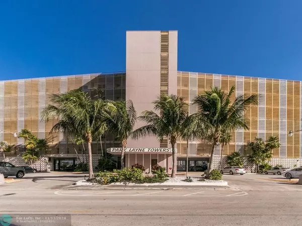 Hallandale Beach, FL 33009,400 Golden Isles Dr  #21