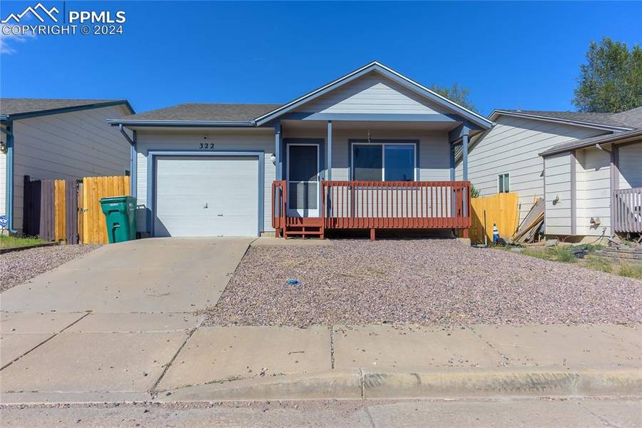 322 Trapper LN, Fountain, CO 80817