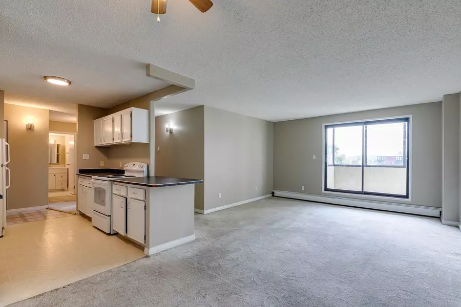 111 14 AVE Southeast #510, Calgary, AB T2G4Z8