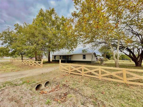 5821 Percifield Trail S, Alvarado, TX 76009