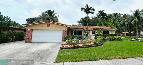 2201 NW 83rd Ave, Pembroke Pines, FL 33024