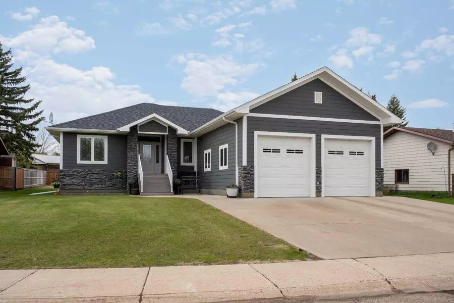 4 Mackenzie DR, Sedgewick, AB T0B4C0