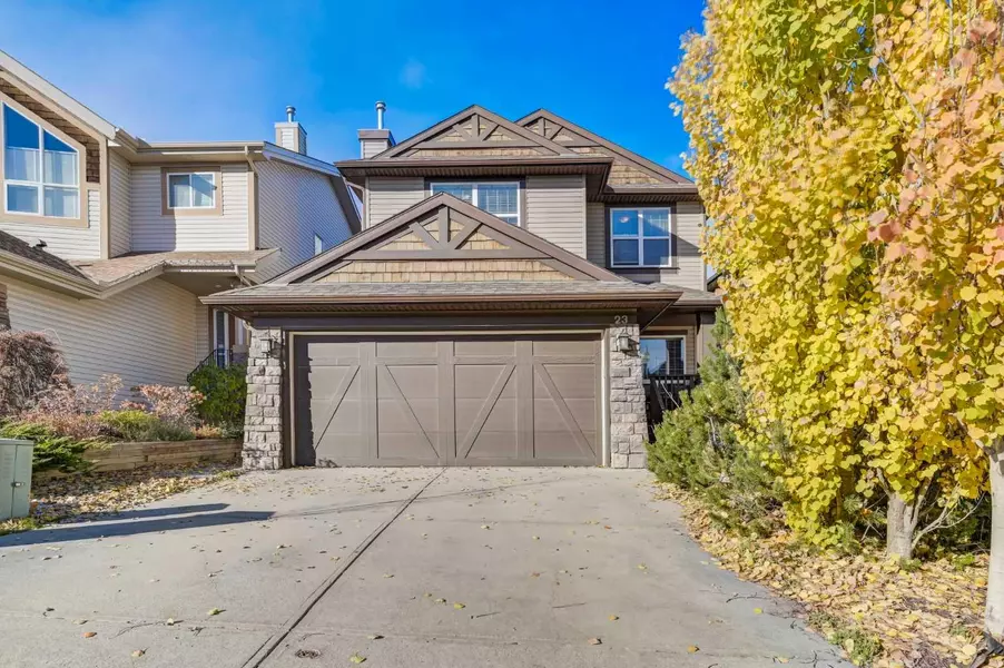 23 St Moritz TER SW, Calgary, AB T3H 5Y2