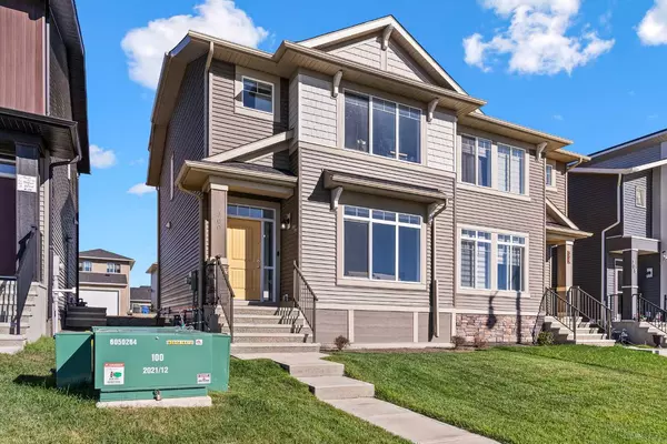 Chestermere, AB T1X 2R3,300 Dawson DR