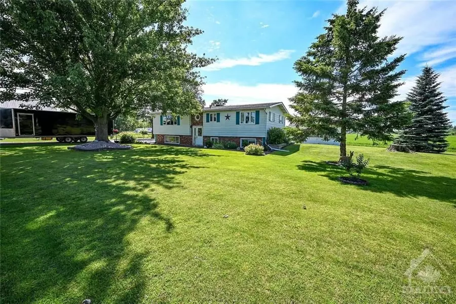 12646 COUNTY 28 RD, South Dundas, ON K0C 1X0