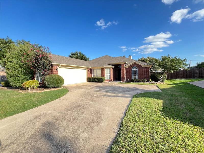 5 Dorchester Court, Mansfield, TX 76063