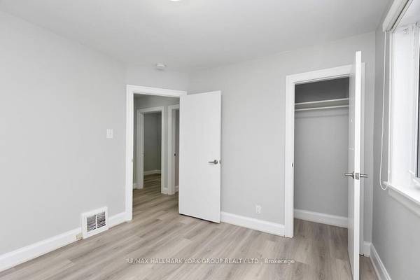 Toronto W04, ON M9N 3A3,63 Lockerbie AVE #Main