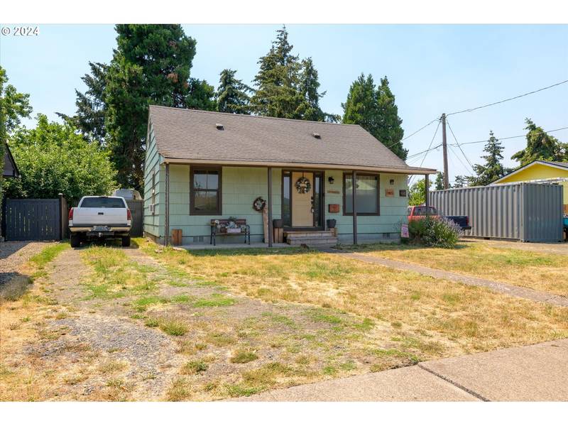 1841 CENTENNIAL BLVD, Springfield, OR 97477