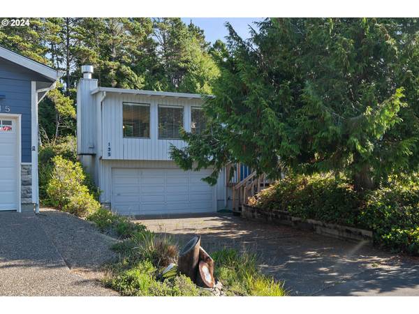 135 CORONADO DR, Lincoln City, OR 97367