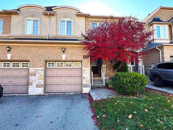 19 Shemer DR, Vaughan, ON L4J 9A6