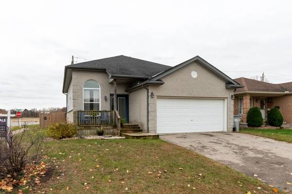 72 Juniper CRES, Strathroy-caradoc, ON N7G 4H1