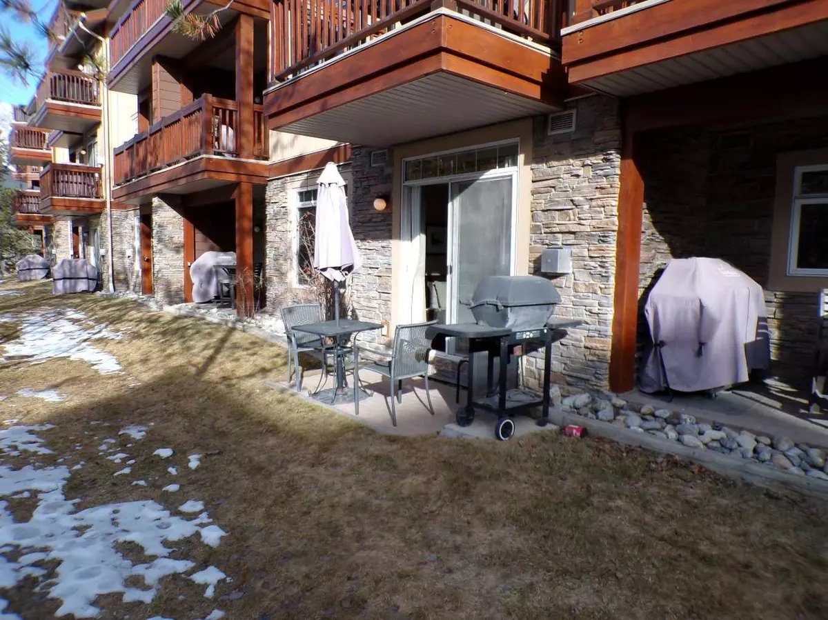 Canmore, AB T1W 3K5,190 Kananaskis WAY #112