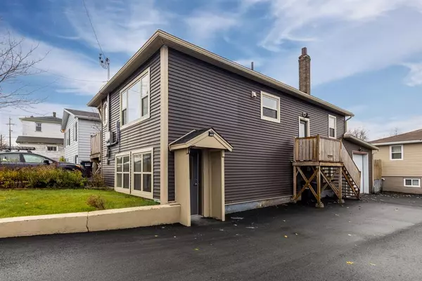 55a Cashin Avenue, St. John's, NL A1E 3B2