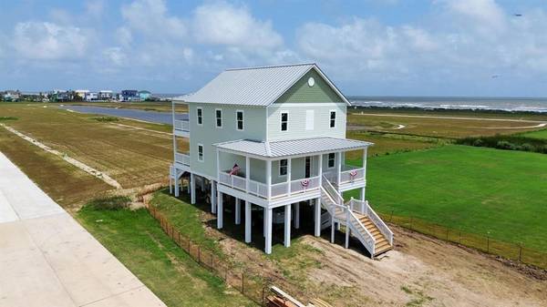 3803 Ohana Lane, Galveston, TX 77554