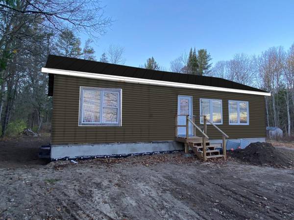 2476 15/16 Side Road, Oro-medonte, ON L3V 6H1