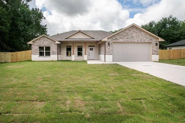 412 Stadium Lane, Van, TX 75790