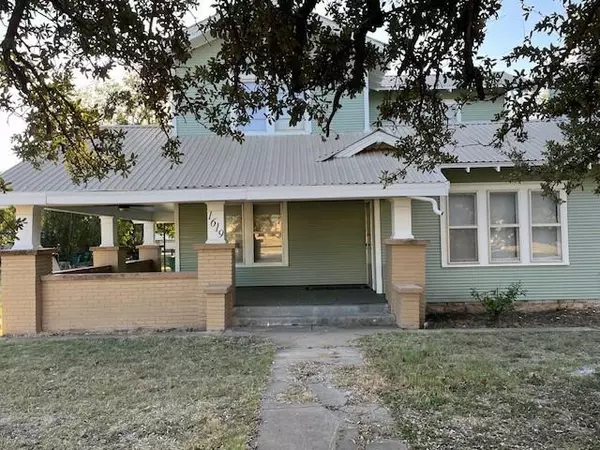 Goldthwaite, TX 76844,1619 N Fisher Street N