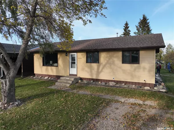 608 Jubilee DRIVE,  Spy Hill,  SK S0A 3W0