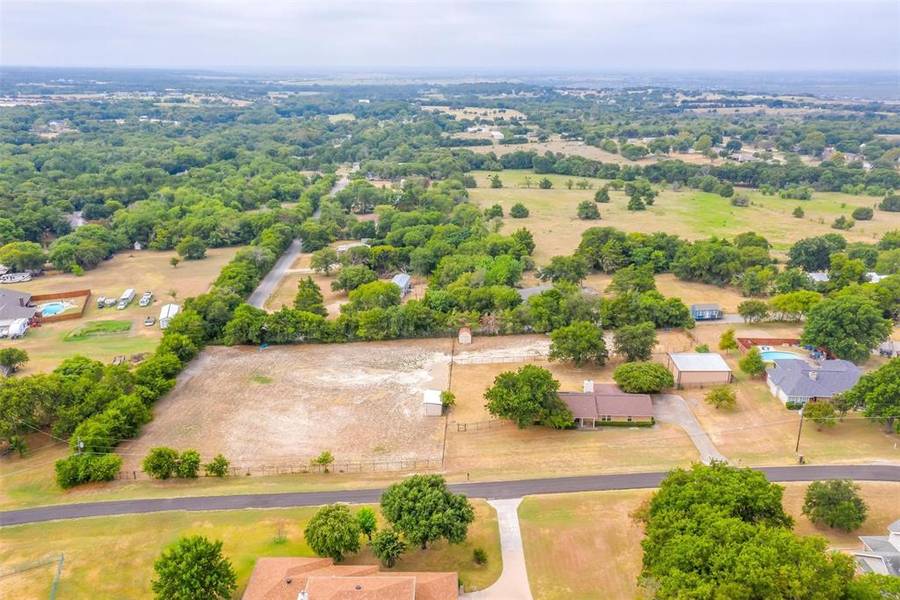 5831 Spring Hills Drive, Midlothian, TX 76065