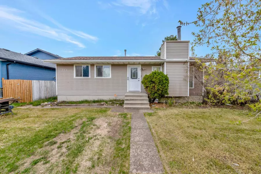 104 4 ST East, Lashburn, SK S0M 1H0