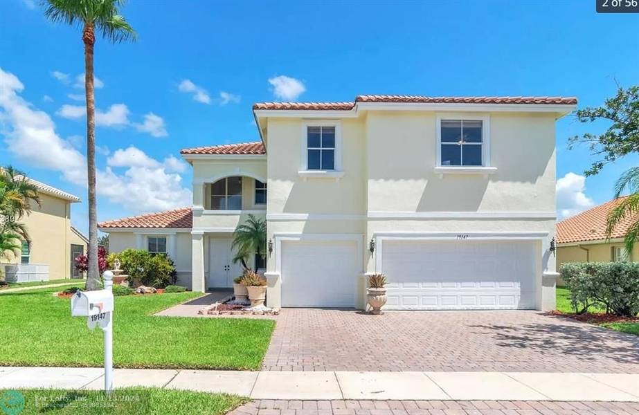 19147 SW 8th St, Pembroke Pines, FL 33029